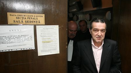 Dacă LPF îl găsește pe Becali vinovat în cazul "Valiza",** Steaua se va duce-n B! Vezi ce zice regulamentul FRF!