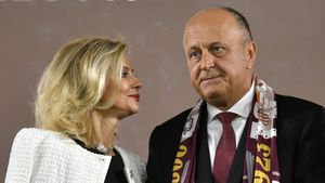 „Scârbit”. Dan Șucu, dezamăgit de arbitrajul care a privat-o pe Rapid de un punct în meciul cu U Cluj