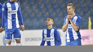 Surpriză totală! Benfica a pus ochii pe un alt jucător român: este unul dintre cei mai buni fotbaliști ai Craiovei