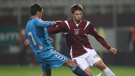 Oțelul - Rapid, scos de la pariuri!** "Este genul de meci suspect"