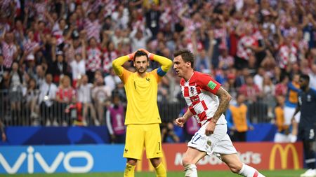 Lloris a comis gafa finalei! VIDEO | Mandzukic a relansat partida după o eroare impardonabilă a căpitanului francez