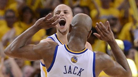 Calificare de aur! Golden State Warriors e în semifinalele Conferinței de Vest pentru a doua oară în ultimii 22 de ani!