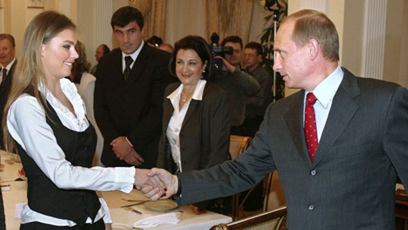 Fosta gimnastă Alina Kabaeva va conduce un grup mediatic apropiat Kremlinului