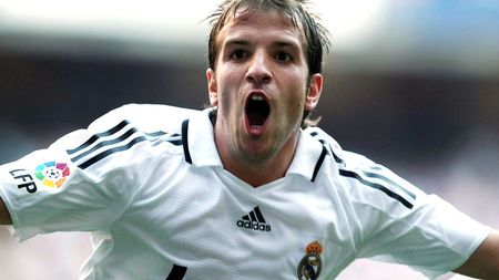Van der Vaart pleacă de la Real! "Antrenorul mi-a spus că o să stau** pe banca de rezerve!"