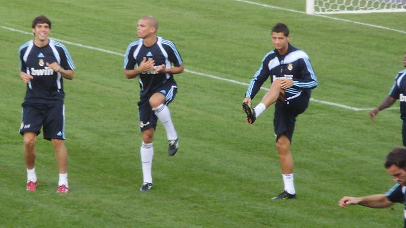 Trădare "galactică"? Vezi ce jucător al Realului poate ajunge la Barcelona!