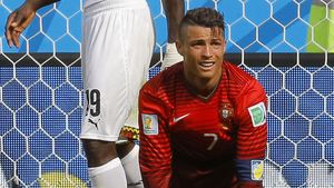 Ronaldo pleacă acasă cu orgoliul satisfăcut. Este primul jucător portughez care înscrie la trei Cupe Mondiale