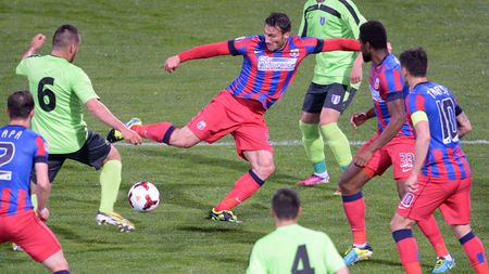 Surpriză în cantonamentul FCSB. FOTO | S-a întors "fluierul fermecat"! 