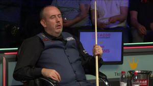 Momente fabuloase în snooker! Campionul mondial Mark Williams a adormit în timpul meciului: „Nu am știut unde mă aflu! În 30 de ani nu mi s-a întâmplat așa ceva!”