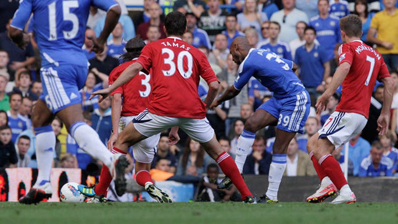 Anelka vrea să plece de la Chelsea