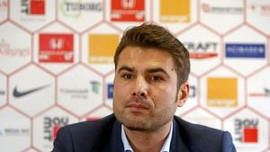Adi Mutu îi întinde o mână de ajutor lui Ianis Hagi. „O să-l chem la națională chiar dacă nu joacă”