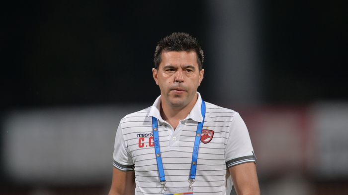 Contra, nervos la culme după o victorie cu 3-1: "Azi m-a supărat tot! Dacă mergem așa la Cluj, ne dau cu terenul în cap". "Guriță" s-a tăiat la mână la finalul meciului