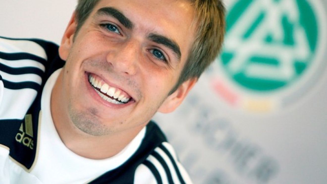 Lahm, în atenția arabilor de la Man. City!