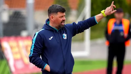 Florin Maxim reacționează după insinuările legate de un posibil blat făcut de Corvinul: ”M-au deranjat atitudinea oamenilor și presupunerile. Familia mea a fost în tribune”