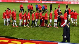 FCSB riscă o amendă uriașă după scandările xenofobe ale jucătorilor. Anunțul făcut de președintele CNCD. „Nu înțeleg astfel de comportamente!”