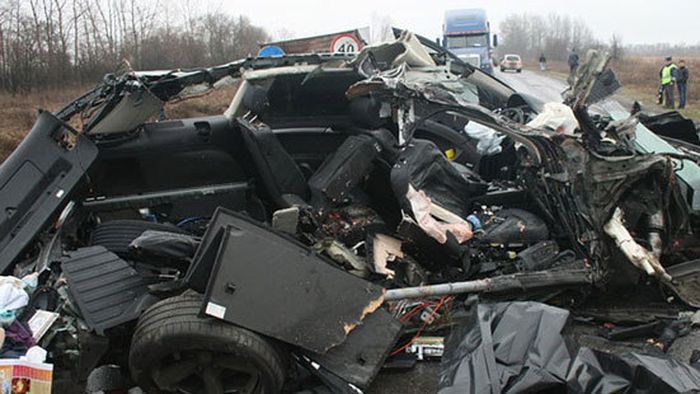 VIDEO TERIFIANT! Cum arată un Q7 după un accident îngrozitor! Imagini șocante