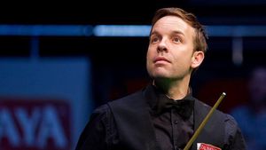 SNOOKER | S-au stabilit primele două 'optimi' de la Campionatul Mondial: Mark Allen, la a cincea prezență consecutivă în turul secund. Carter: "Ieri, el a crezut că treaba e gata, dar nu a fost. Va fi o lecție". 'Premiul': un duel cu O'Sullivan