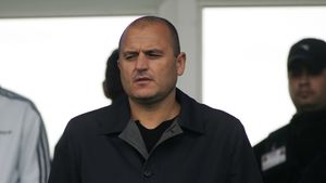 "Nu înțeleg pe ce criterii a fost ales Răzvan!** Alții meritau mai mult!"