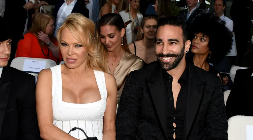 Dezvăluiri picante despre relația pe care Adil Rami a avut-o cu Pamela Anderson: „Au făcut sex de 12 ori într-o noapte!” | GALERIE FOTO