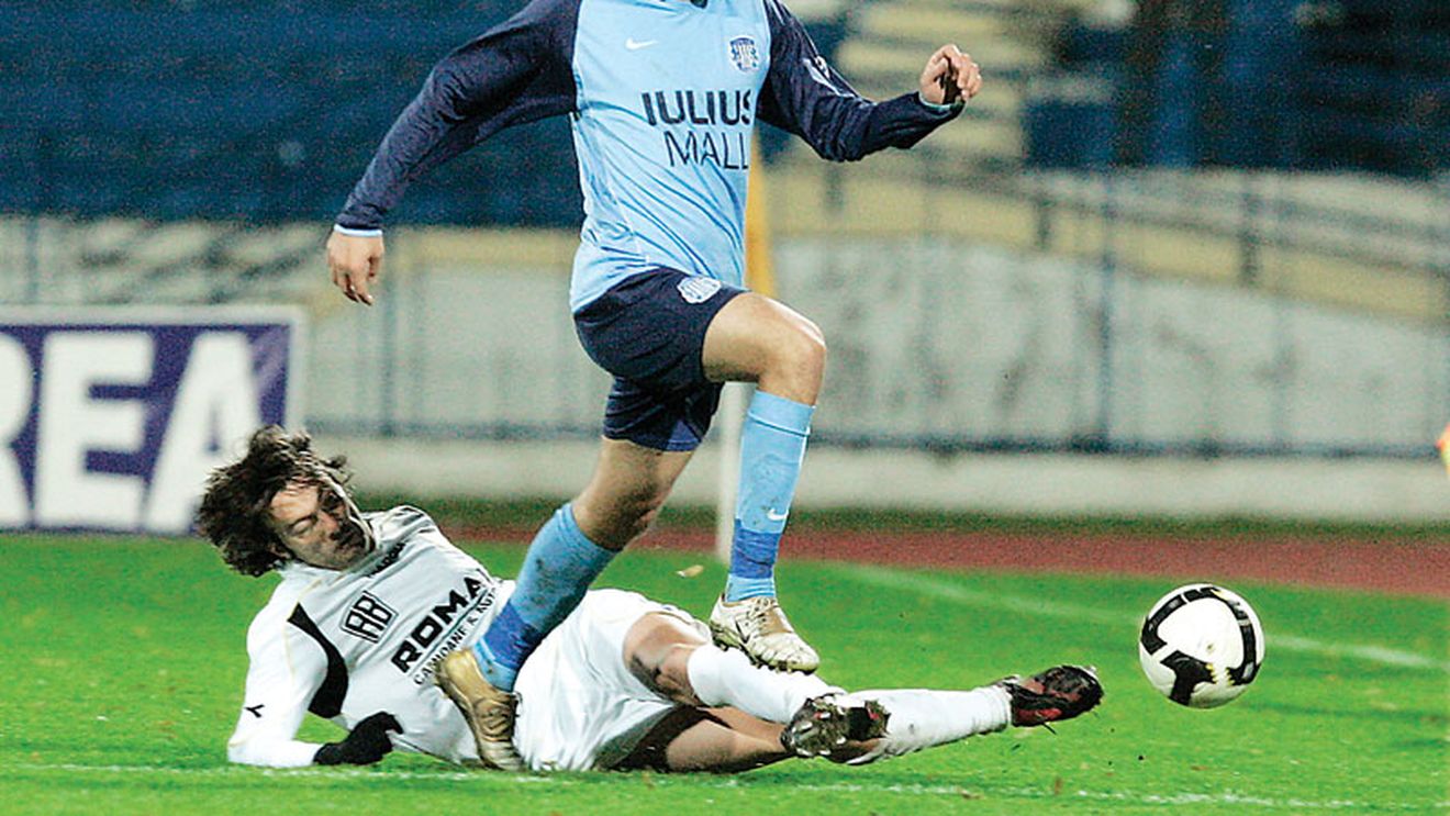 Miclea, „nașul" Farului