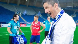 Răzvan Lucescu, victorie uriașă! Românul scapă de „ghilotină” cu ajutorul lui Gomis! Al Hilal, prima victorie după patru meciuri