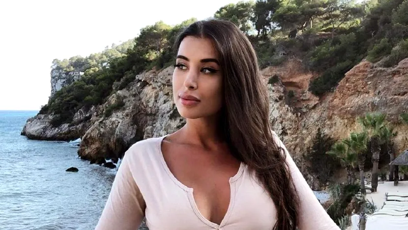 Românca din Elveția care câștigă 9.000 € pe lună din Instagram! Bomba sexy vrea să pozeze și în Playboy