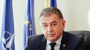 Primarul Cristian Gentea îl distruge pe Andrei Prepeliță și dezvăluie motivele incredibile care au dus la demiterea acestuia: „Uită de actele grave de indisciplină! Să rămână să antreneze portarii” | EXCLUSIV