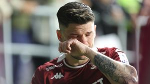 Cum a reușit Rapid să-i strice meciul de retragere lui Cristi Săpunaru. „E mai tânăr decât mulți de acolo”. EXCLUSIV