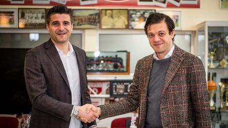 A fost adus Daniel Niculae ca scut împotriva suporterilor?