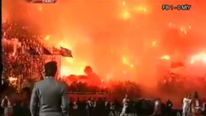 VIDEO** Incidente grave în Turcia! 2.309 de scaune distruse și peste 80 de arestați la un meci din liga a doua