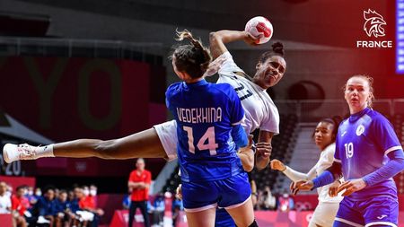 Franța a câștigat titlul olimpic la handbal feminin și a completat o „dublă” fabuloasă.  Salariile la nivel global în întrecerile interne din Franța nu se ridică la nivelul celor care se plătesc în România!