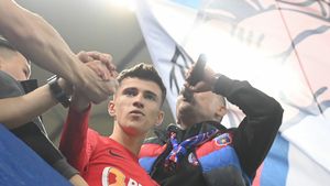 Tavi Popescu a anunțat că vrea să o părăsească pe FCSB: „Mai am de făcut asta, apoi trebuie să plec cât mai rapid în străinătate”. Unde vrea să se transfere: „E cea mai tare atmosferă”