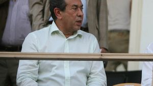 "Am ajuns la un acord cu Pandurii!** Vor plăti suma eșalonat și vor juca în continuare în Liga I!"