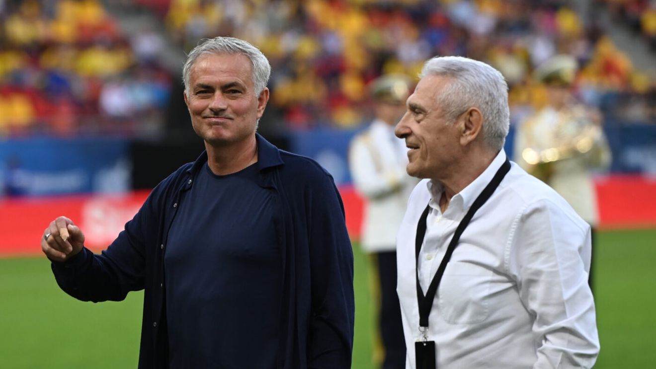 Jose Mourinho s-a uitat la toate meciurile României de la EURO pentru a vedea dacă transferă vreun fotbalist tricolor! Verdictul dat de Giovanni Becali e trist