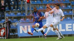 Ibeh pleacă, Antal se mai gândește