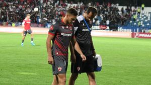 Ce se întâmplă cu Dennis Politic. Acționarul lui Dinamo a făcut anunțul