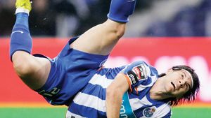 L-au lăsat nervii pe Săpunaru!