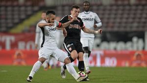 Mutu, debusolat și el după revenirea Astrei: "Nu înțeleg!". Ce îi reproșează lui Balaj: "De unde a dat penalty?"