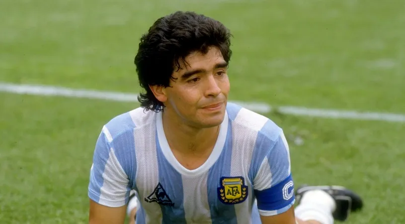 Un fost coechipier al lui Diego Maradona, poveste fabuloasă despre „El Pibe D’Oro”: „Fără sa lase mingea să cadă, a început să ciugulească din pâine!”