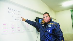 Pelici, prezentat oficial la Brașov: "E cea mai valoroasă echipă cu care am lucrat, sper să profit de șansă"
