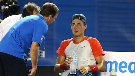 Bernard Tomic va fi indisponibil trei luni