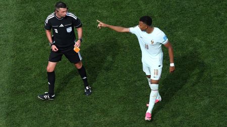 Intenționat?! „Dictatorul” Mbappe a oferit imaginea serii în Norvegia - Franța 1-4 și gestul face înconjurul lumii