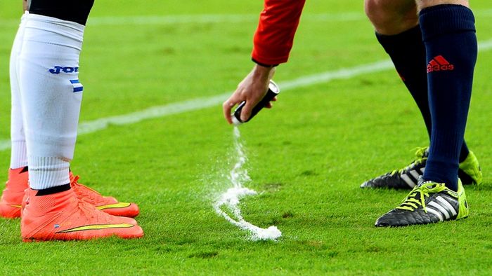S-a tras linie. Sprayul de la Mondialul din Brazilia va fi utilizat și în Premier League