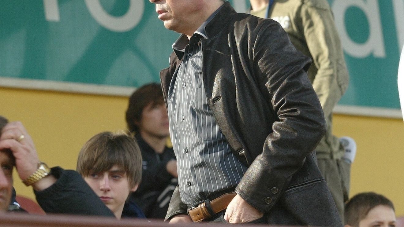 "Rednic să se abțină să mai vorbească cu alți patroni "