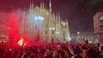 Oraşul Milano, paralizat de succesul echipei lui Cristi Chivu! Zeci de mii de fani au sărbătorit pe străzi: imaginile momentului