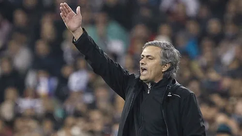 Mourinho a TURBAT în pauza meciului cu Malaga:** „V-aș schimba pe toți! Curățați gunoiul pe care l-ați făcut!”
