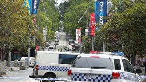 TRAGEDIE LA MELBOURNE | Cel puțin 3 morți și 20 de răniți! Un vehicul a intrat intenționat în persoanele care circulau pe o stradă din metropola australiană, la 2 kilometri de complexul unde joacă Sorana Cîrstea