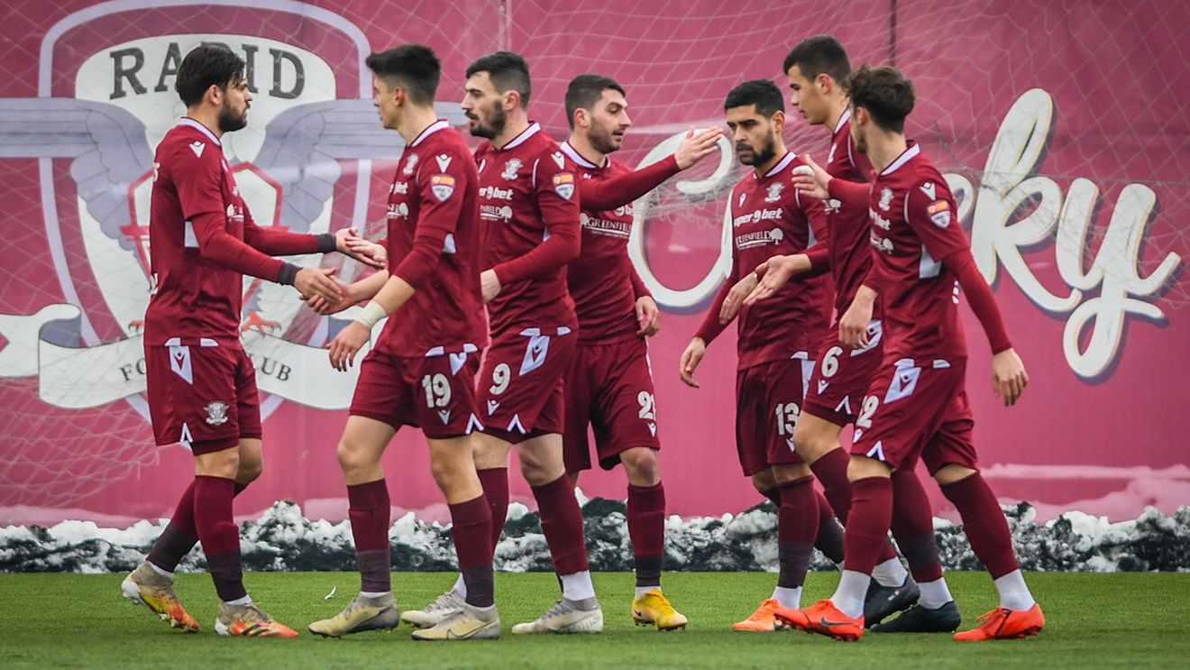 OFICIAL | Rapid are un nou antrenor! Anunțul făcut de clubul alb-vișiniu + Reacția tehnicianului: „Nu avem voie să cedăm nicio clipă!”