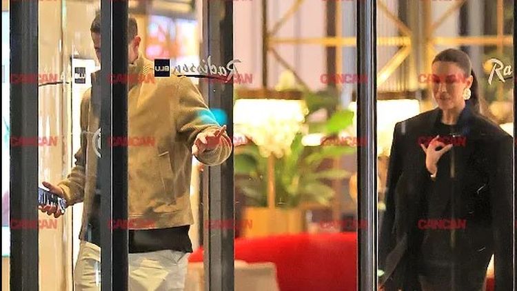 EXTRA Fostul golgheter al FCSB, fotografiat de mână cu o prezentatoare TV! Cu cine s-a afișat milionarul Bogdan Stancu