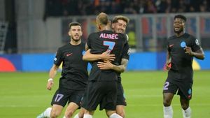 Gigi Becali intenționează să-l dea afară de la FCSB, dar el nu vrea să plece. Tocmai și-a luat o vilă de 200.000 de euro