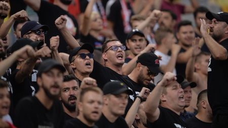 A venit nota de plată pentru incidentele de la Viitorul - Dinamo. "Câinii" au primit o sancțiune dură din partea FRF: câte meciuri vor disputa fără spectatori